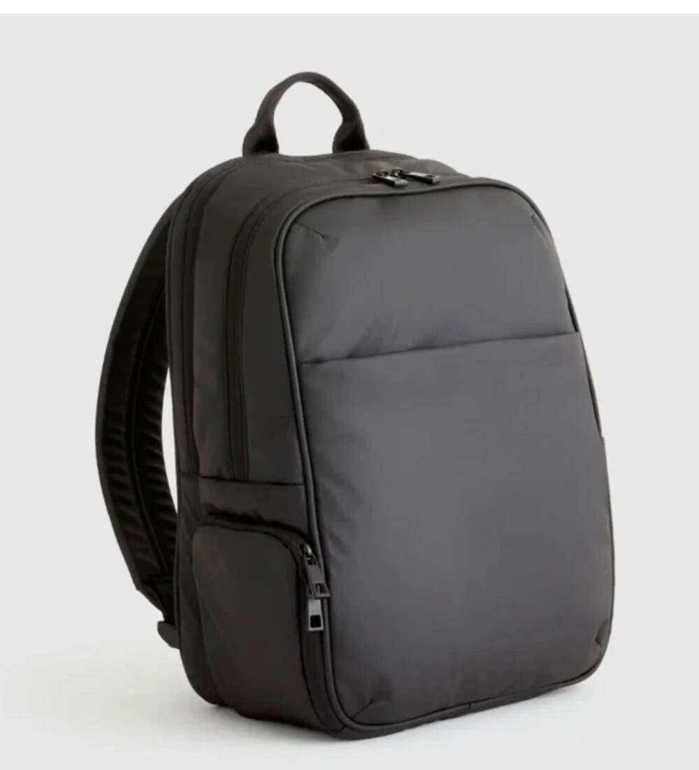 Quince Water Repellent Puff Commuter Backpack in Black New W tags shoe compartme